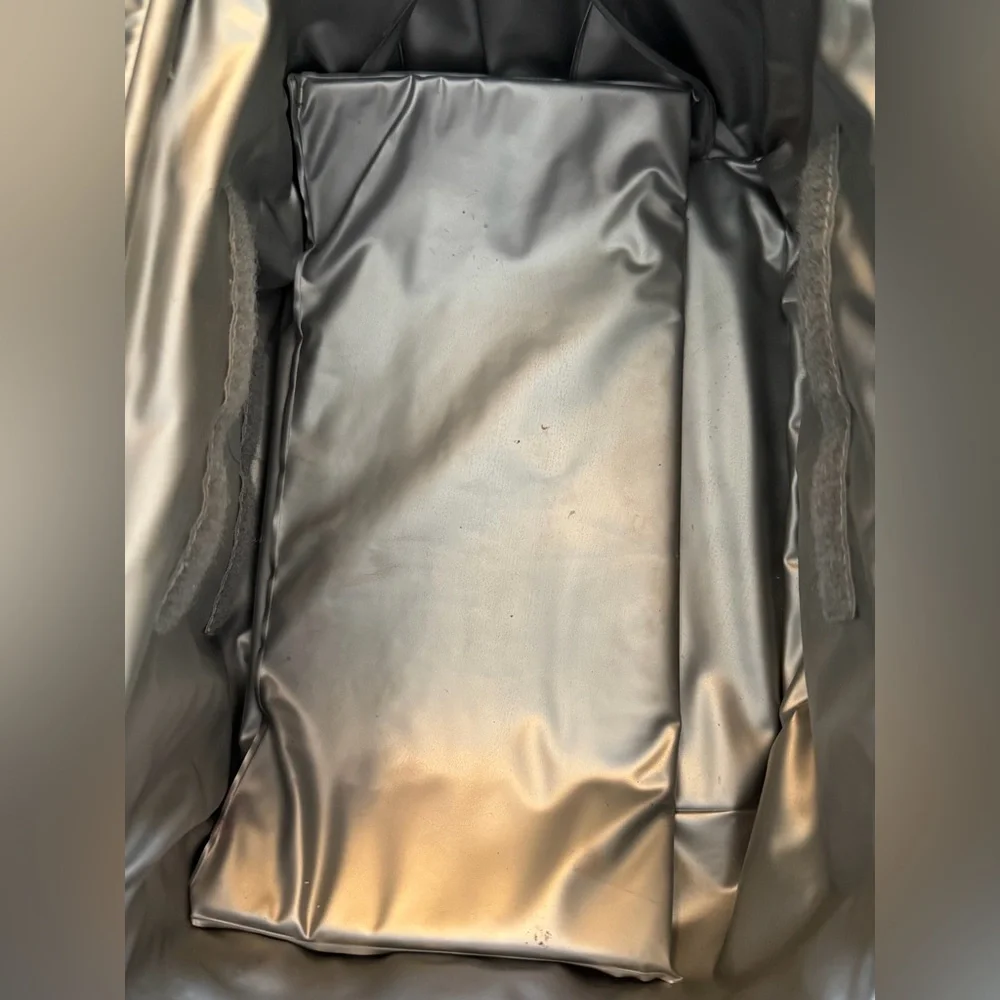 Rare Juicy Couture Early 2000s Cooler/Lunchbox - Picture 5 of 7